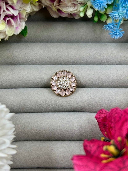 Yukta Victorian Ring