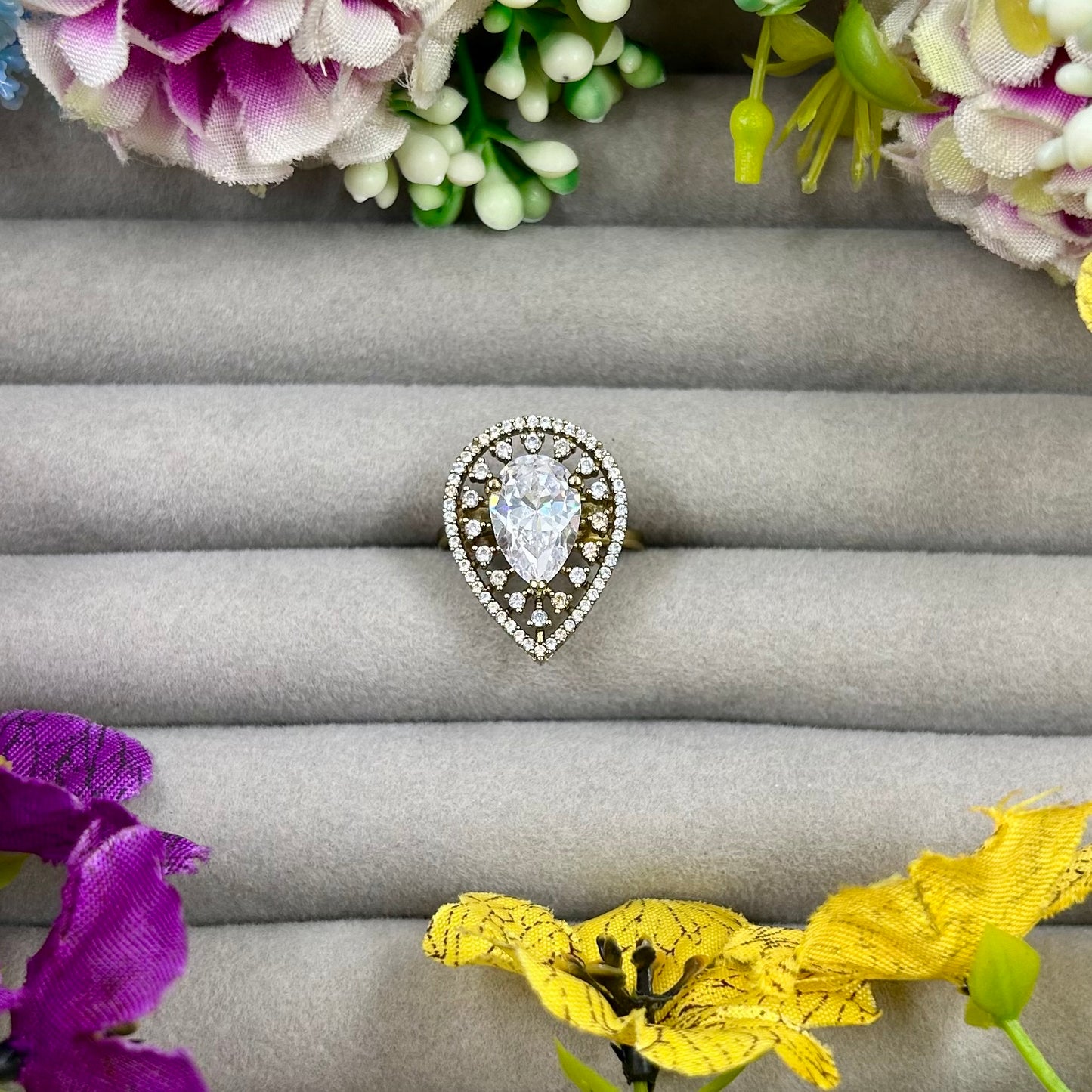 Nidhi Victorian Premium Ring (Adjustable)
