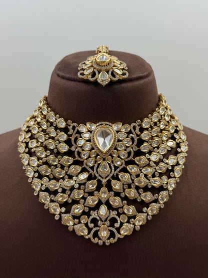 Sanskriti Moissanite Choker Necklace Set