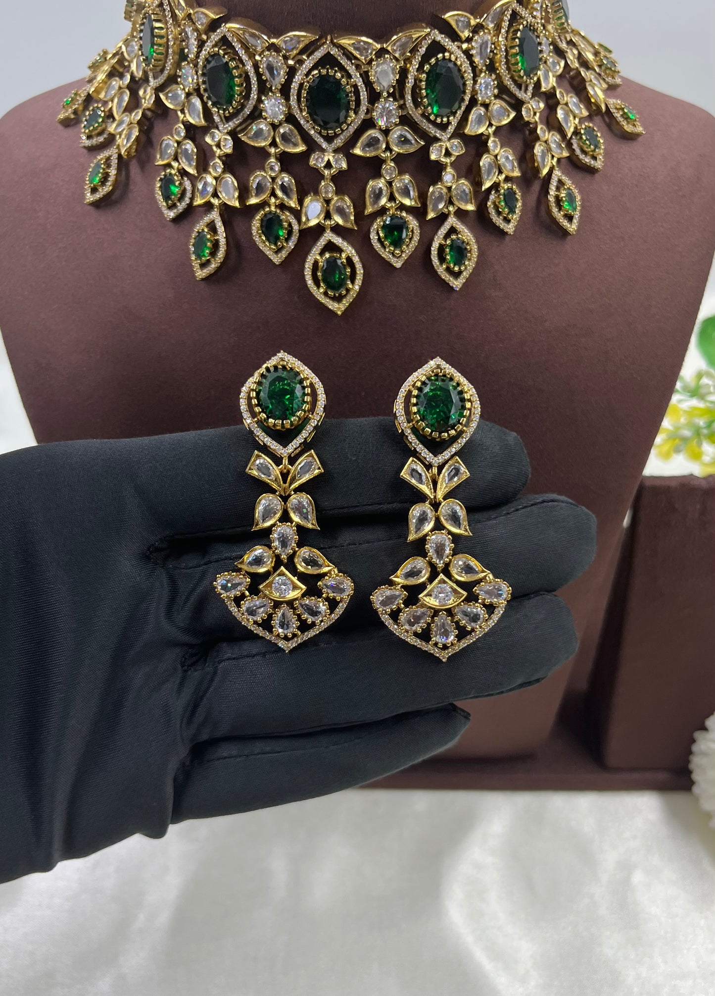 Vaishnavi Victorian Choker Necklace