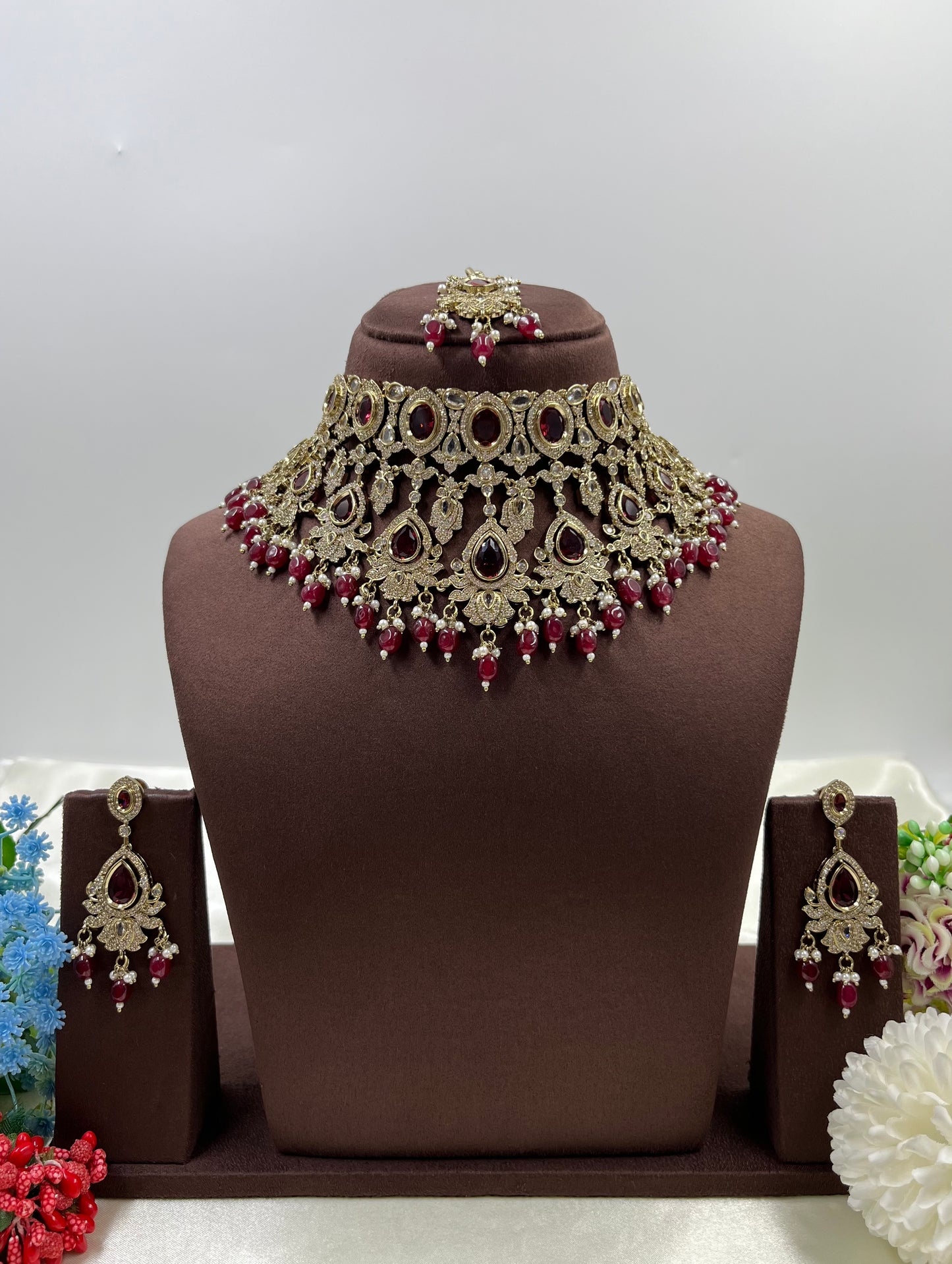 Rashmika Victorian Choker Necklace Set