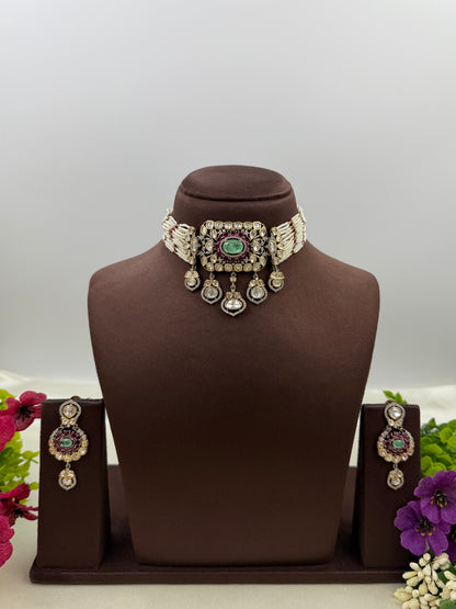 Vaishnavi Victorian Choker Necklace Set