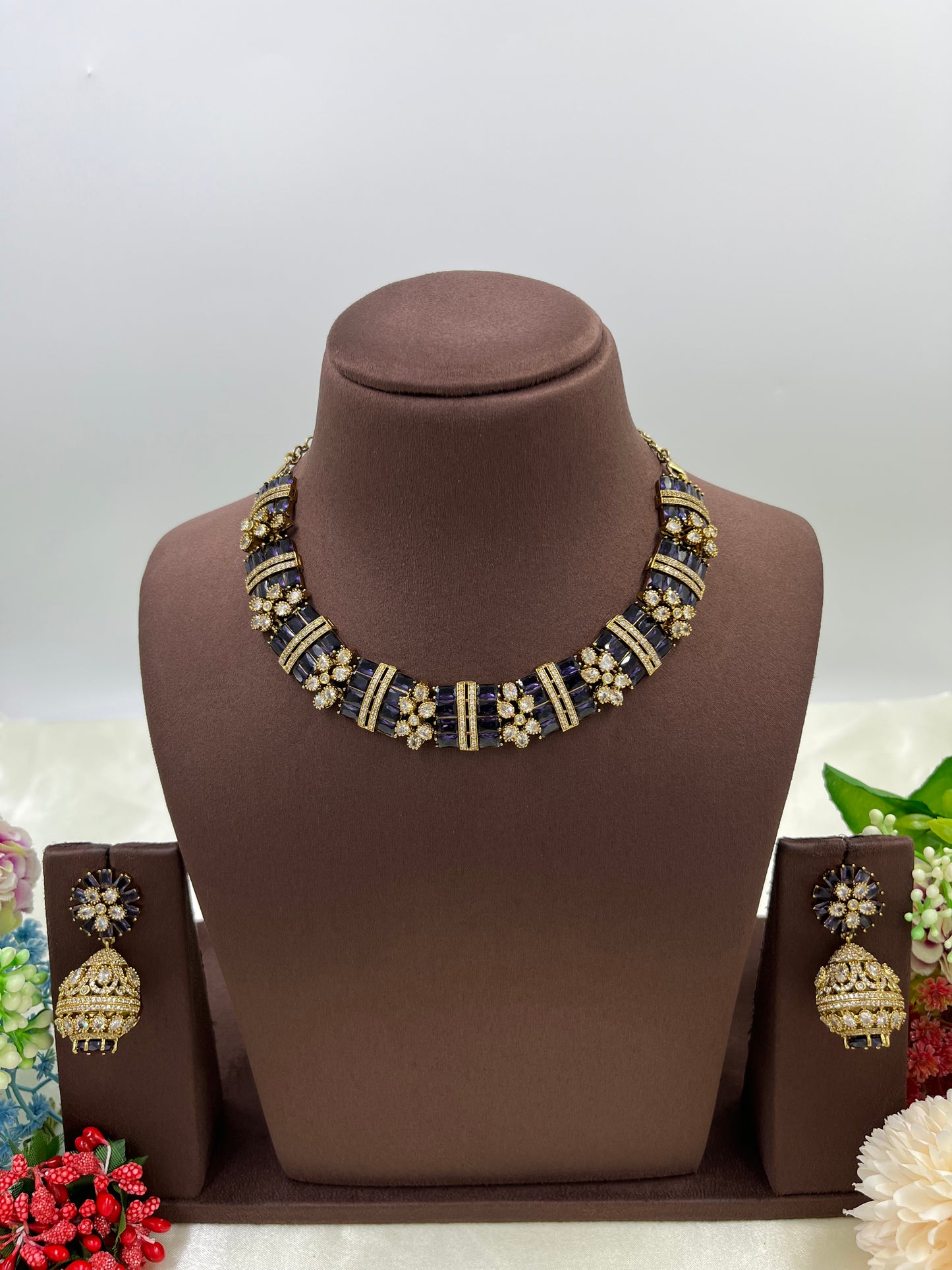 Kaushalya Victorian Necklace