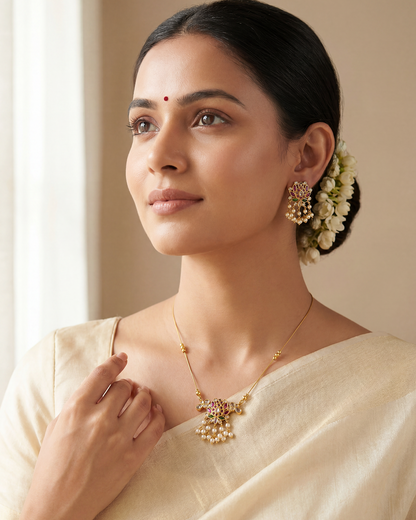 Alisha Invisible Traditional Necklace