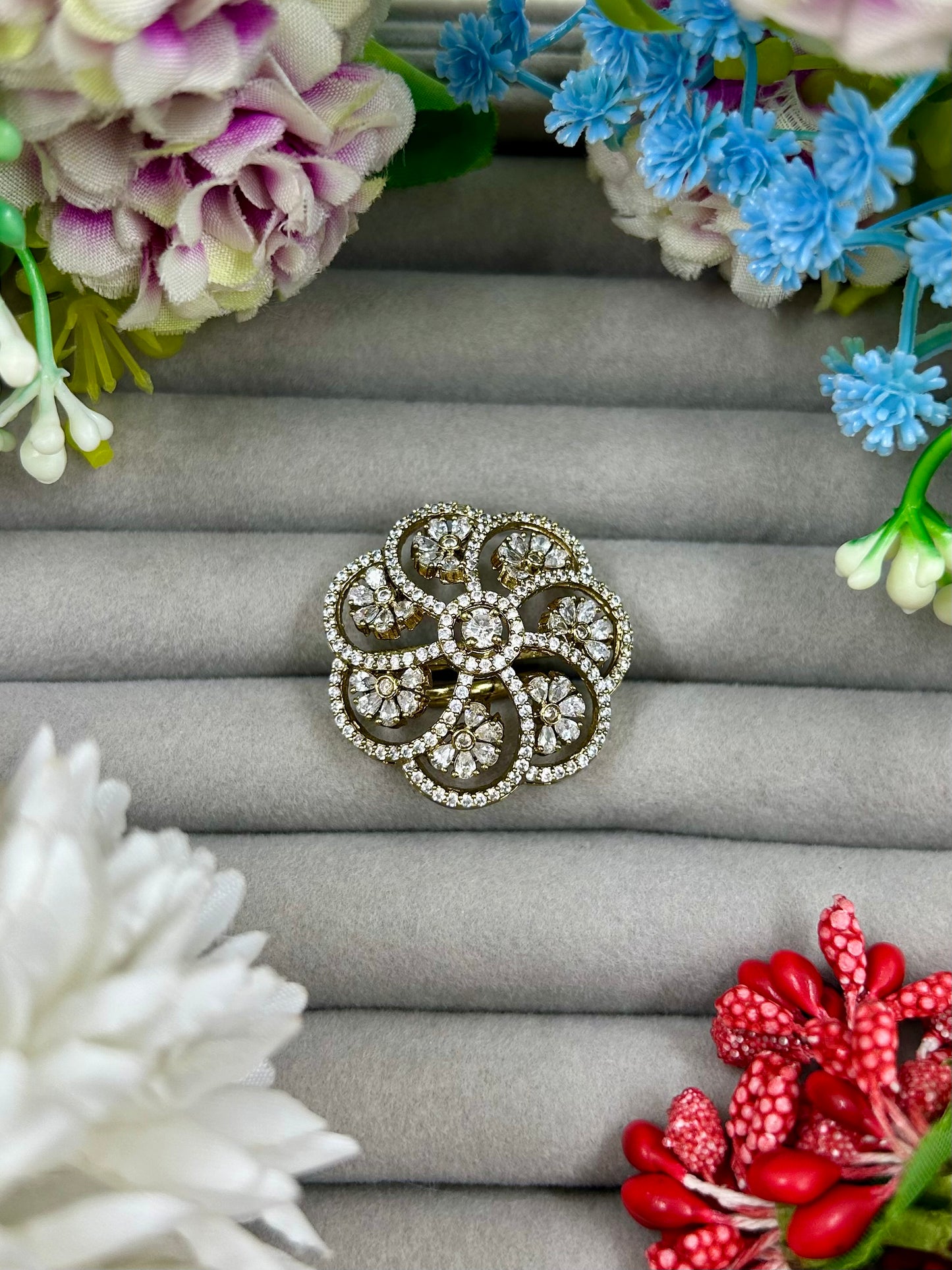 Sneha Victorian Ring
