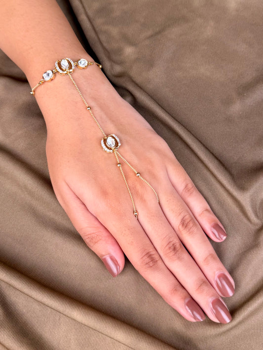 Tanisha Moissanite Hath Panja