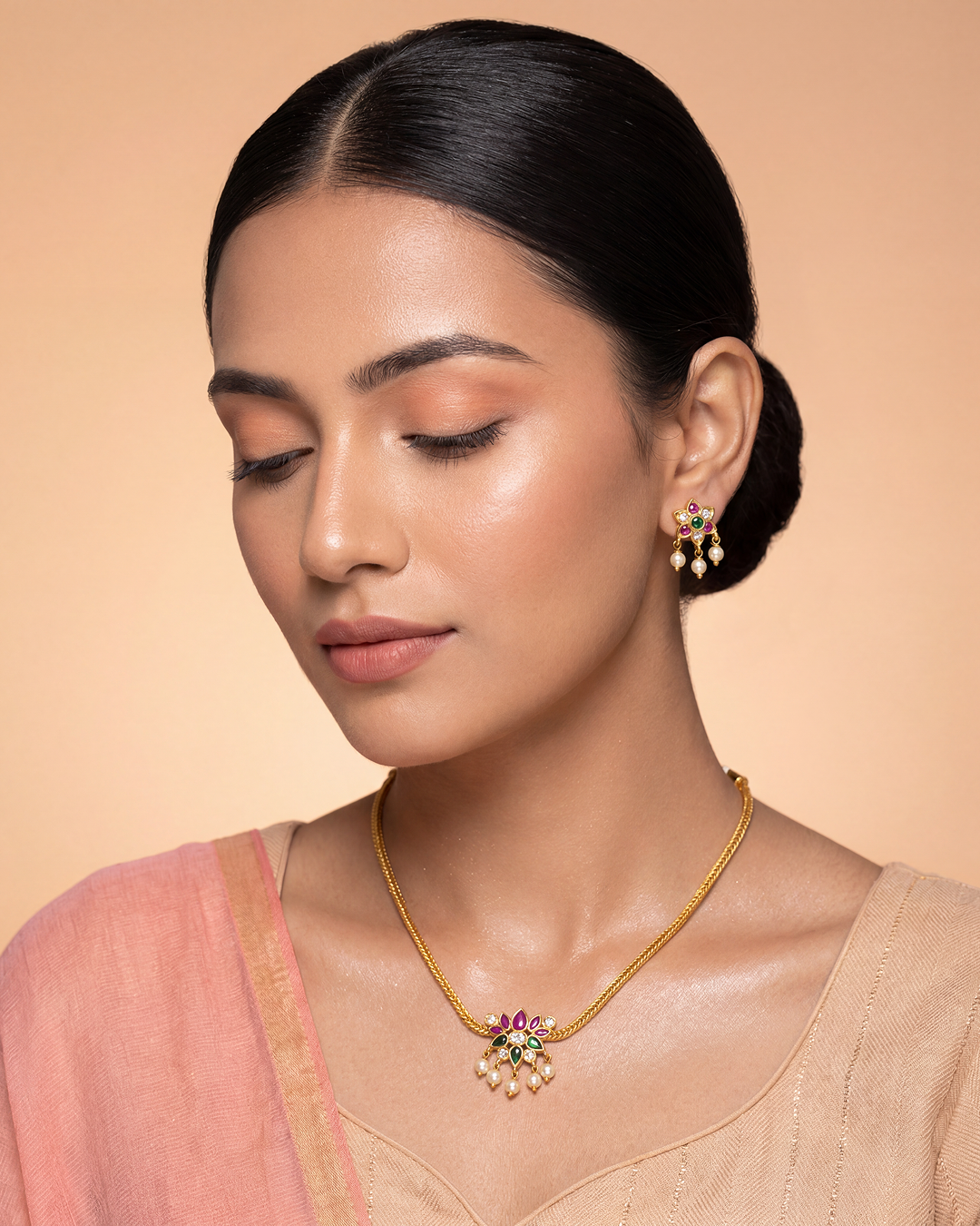Kanika Traditional Delicate Necklace