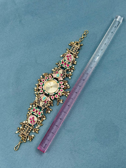 Aarya Heritage Watch
