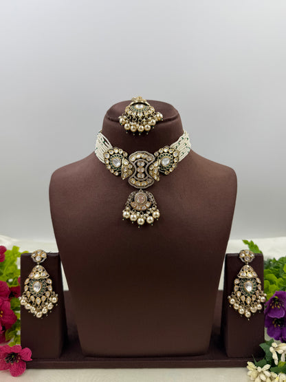 Vamika Choker Victorian Set