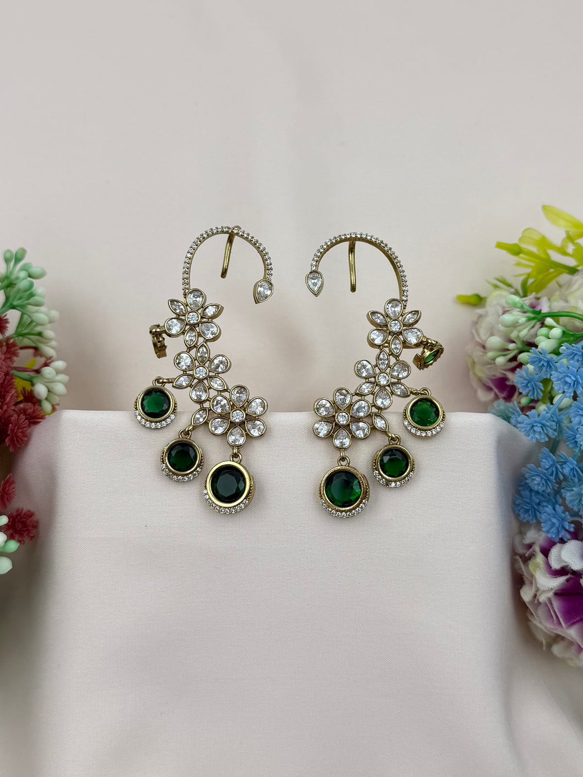 Girija Premium Victorian Earcuff