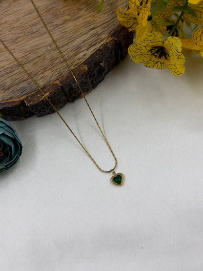 Kaira Green Heart Gold Chain