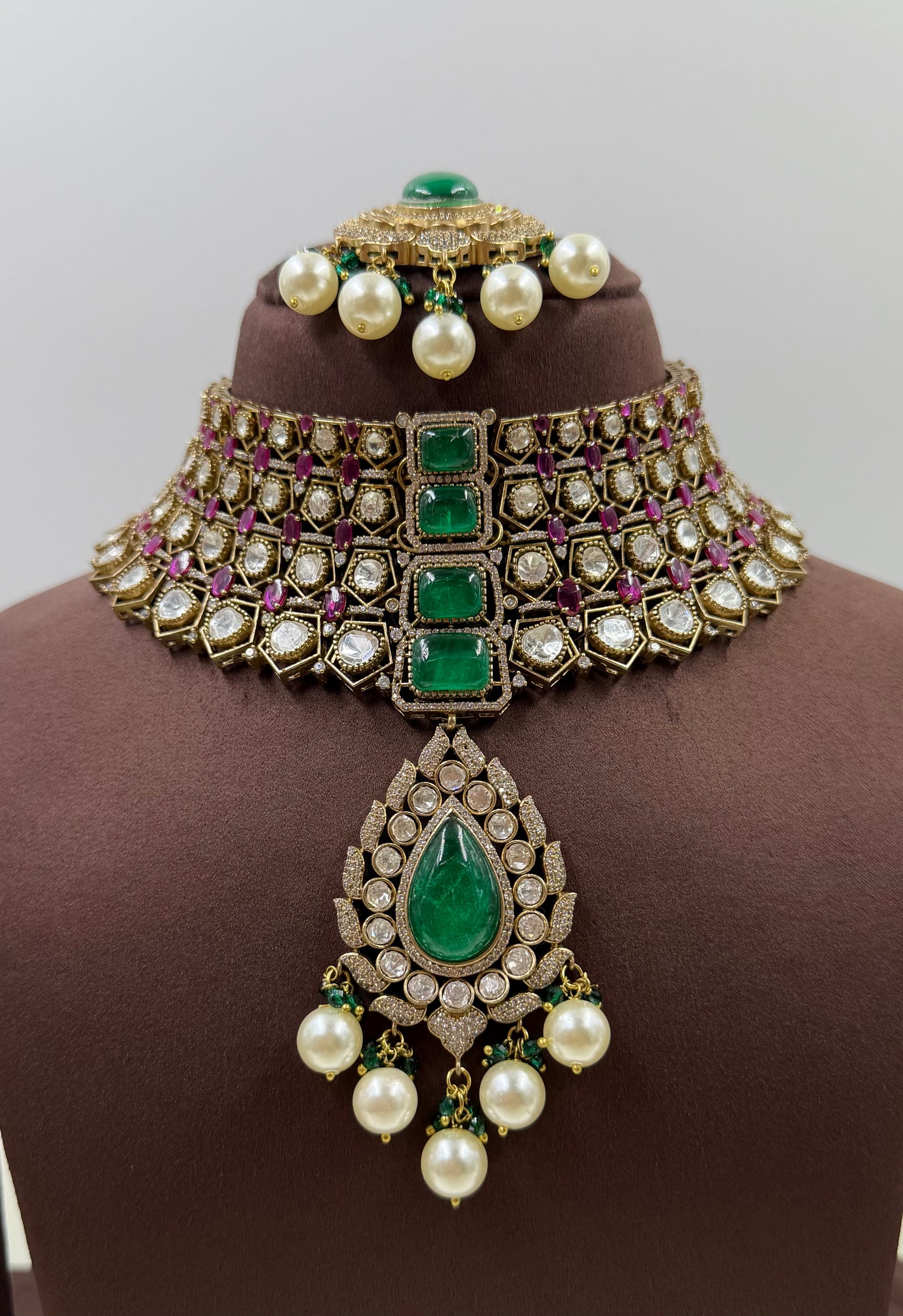 Soniya Jaipuri Kundan Choker Necklace Set
