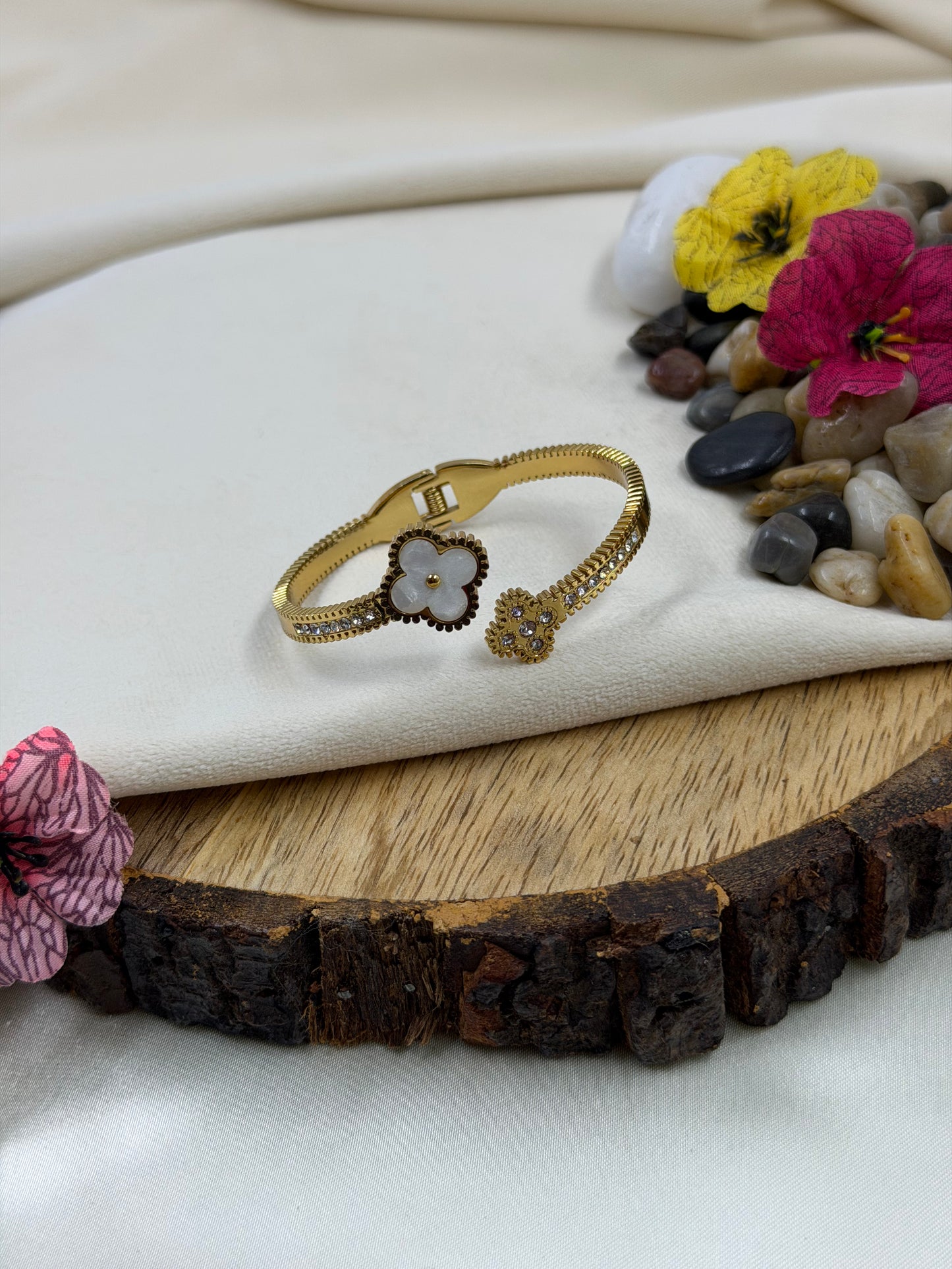 Kritika Stainless Steel Bracelet (Openable)