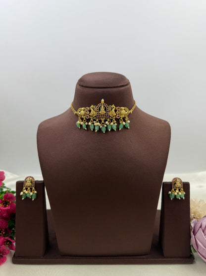 Siya South Temple Choker Set