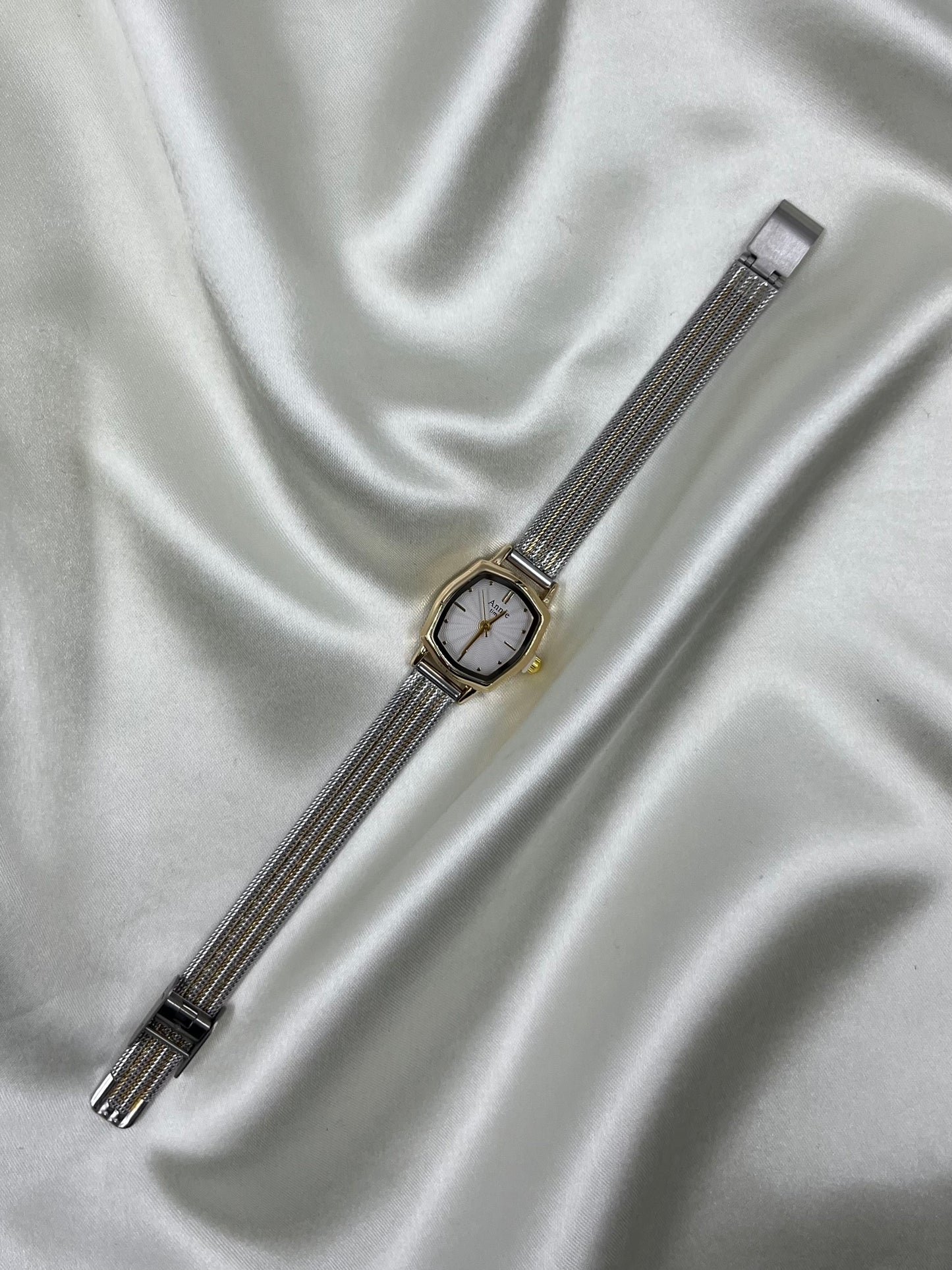 Ginni Anti-Tarnish Stainless Steel Watch (Adjustable)