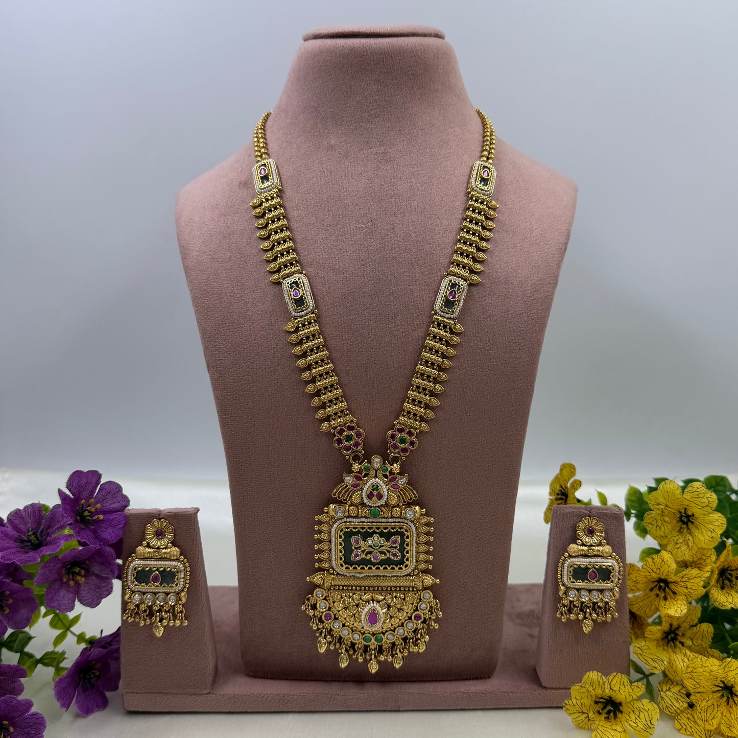 Kalyani Heritage Long Necklace Set
