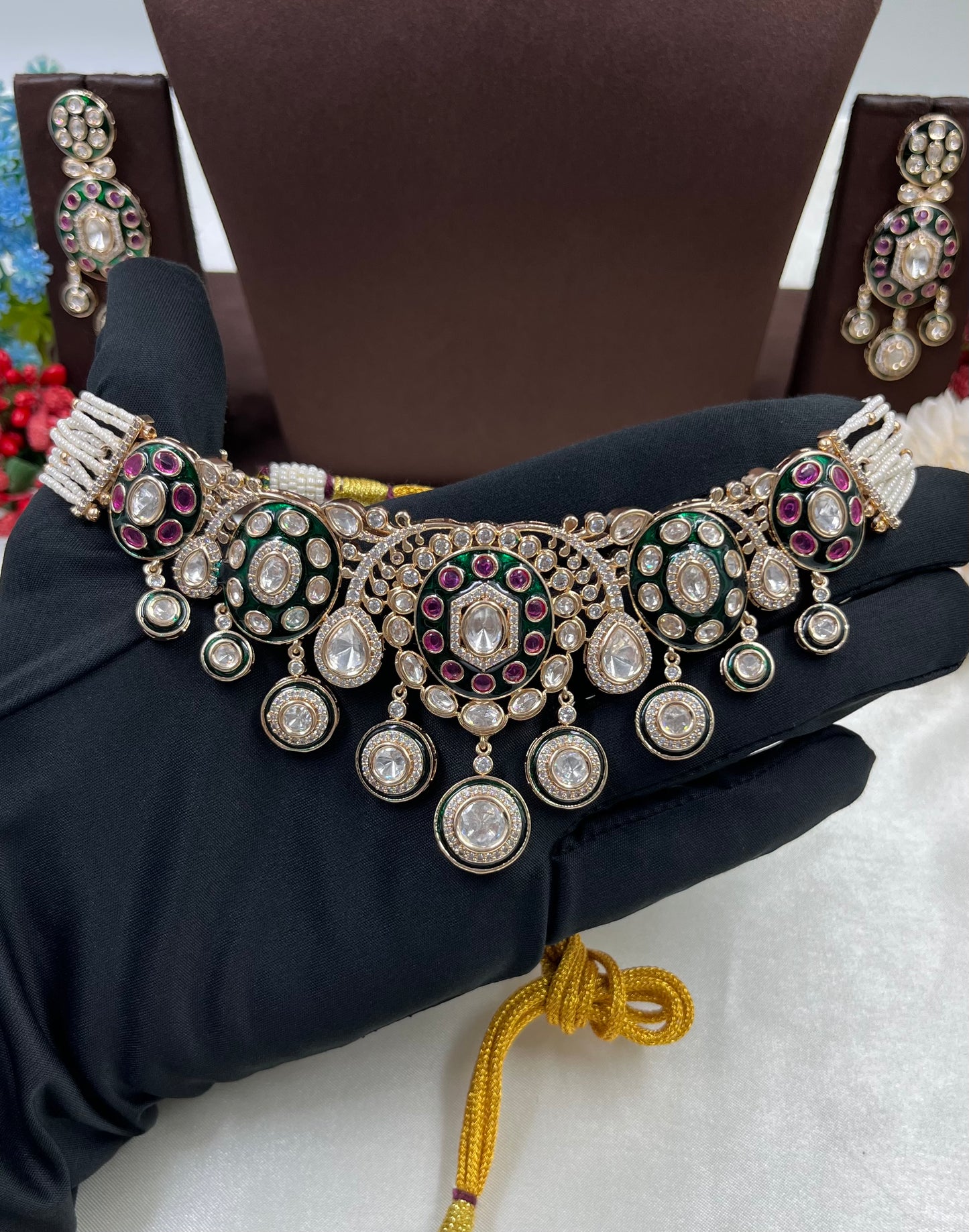 Eshani Moissanite Kundan Choker Necklace