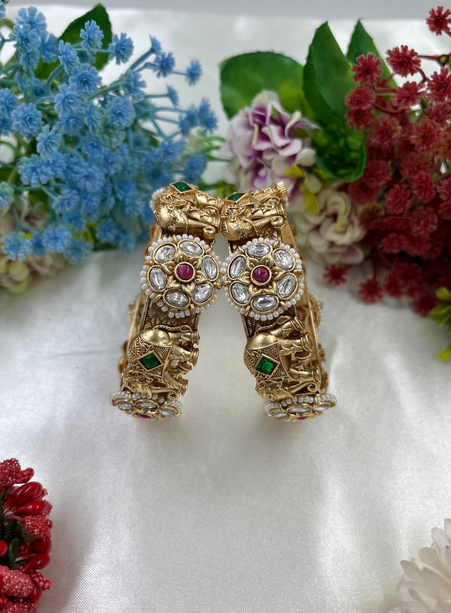 Nidhi Premium Choraski Bangles