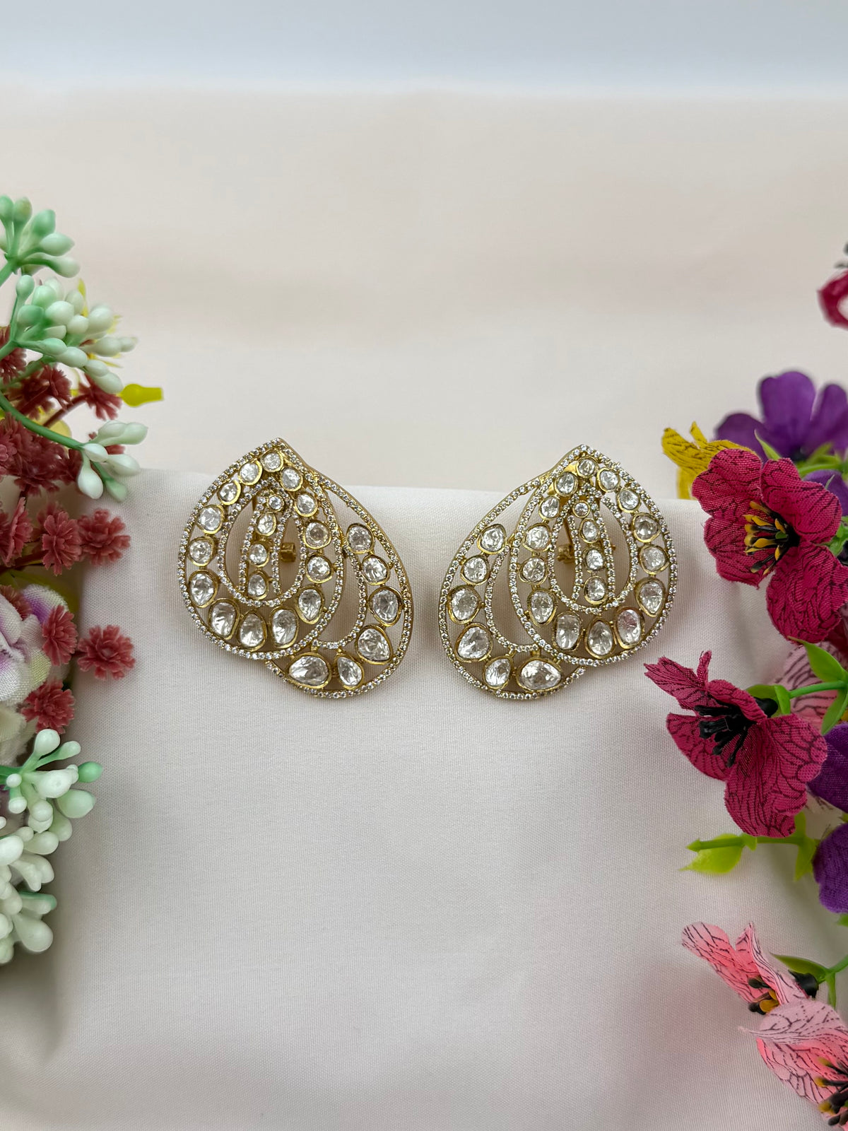Kavita Kundan Drop Earring