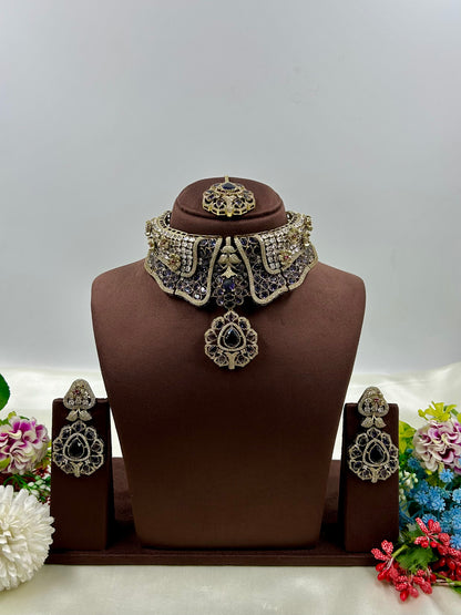 Haya Victorian Choker Necklace Set
