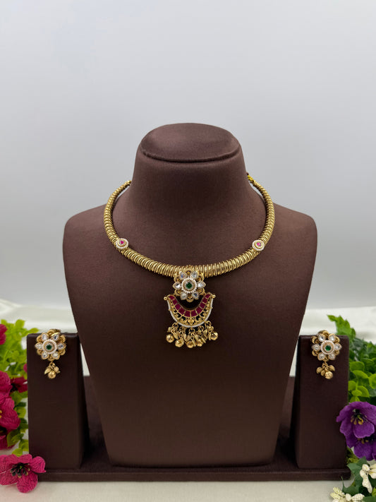 Komal Chorski Hasli Necklace Set