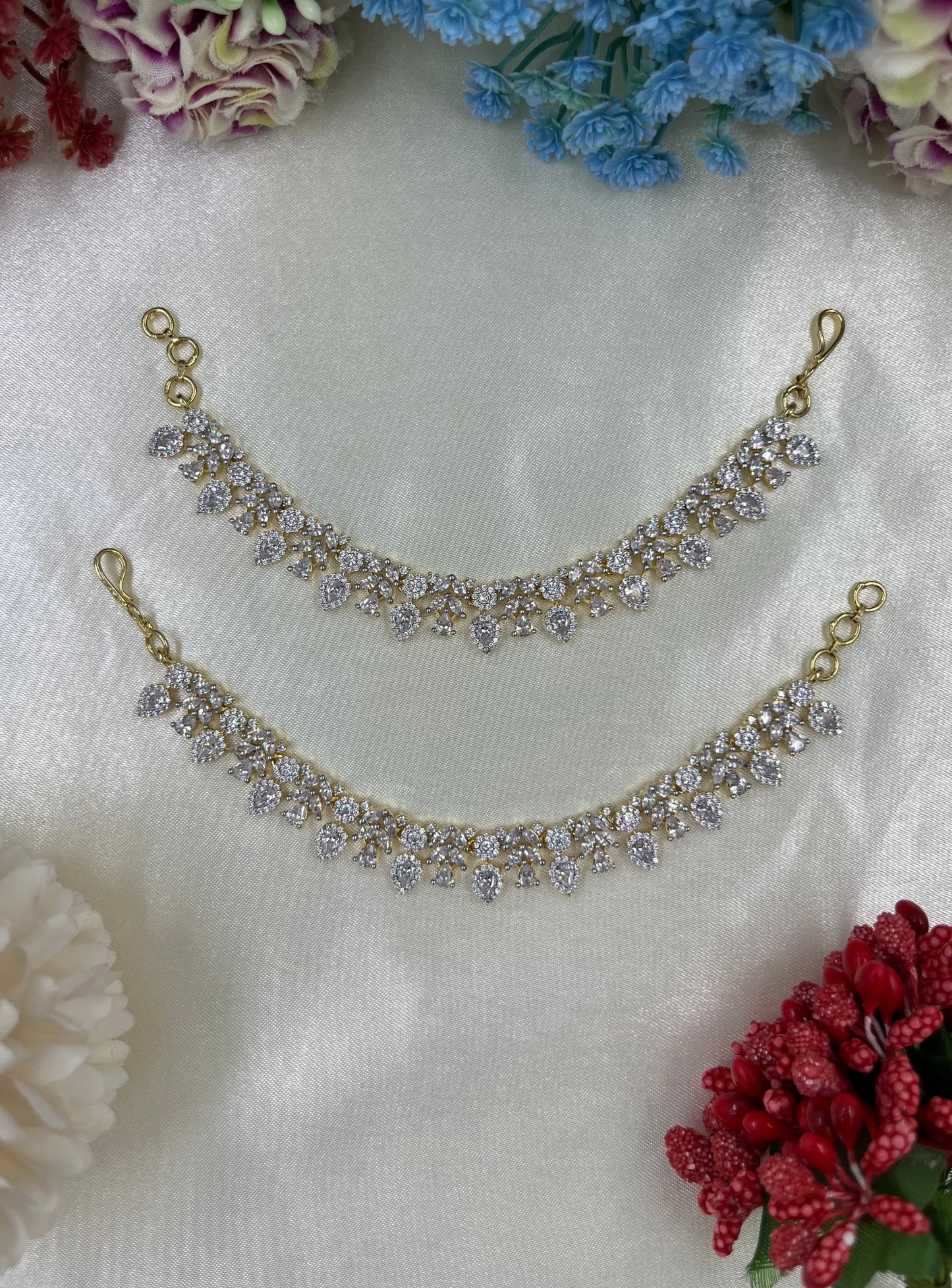 Arya Premium Ad Earchain