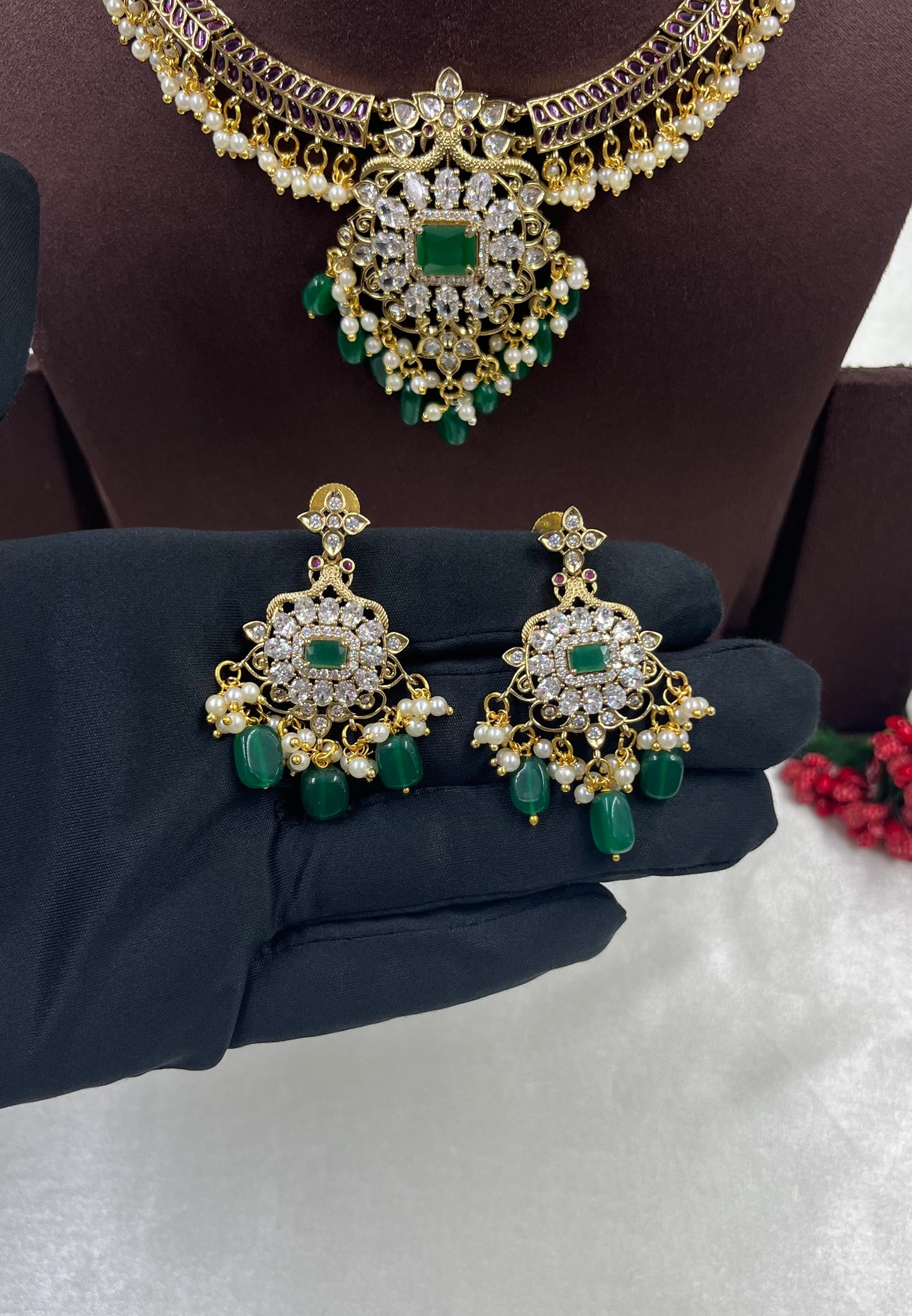 Malini Traditional Victorian Necklace