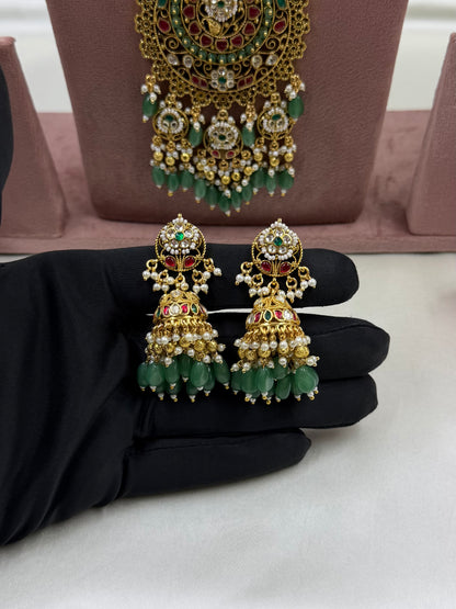 Priyanka Pachi Kundan Long Necklace Set