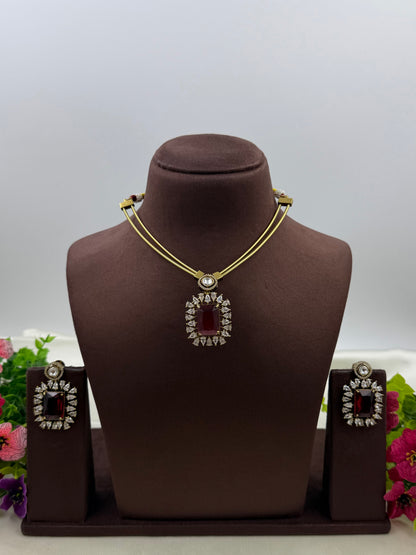 Tejasvi Victorian Delicate Necklace Set
