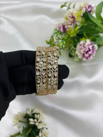 Komal Moissanite Kundan Premium Bangles Set