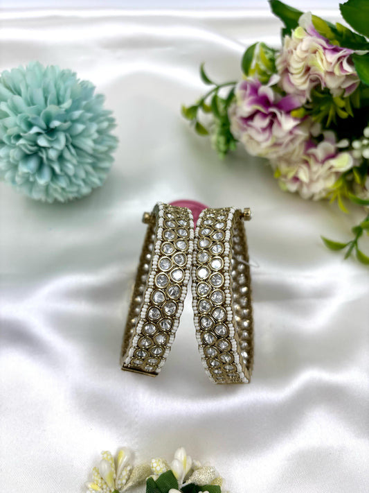 Ellie Moissanite Kundan Premium Bangles Set