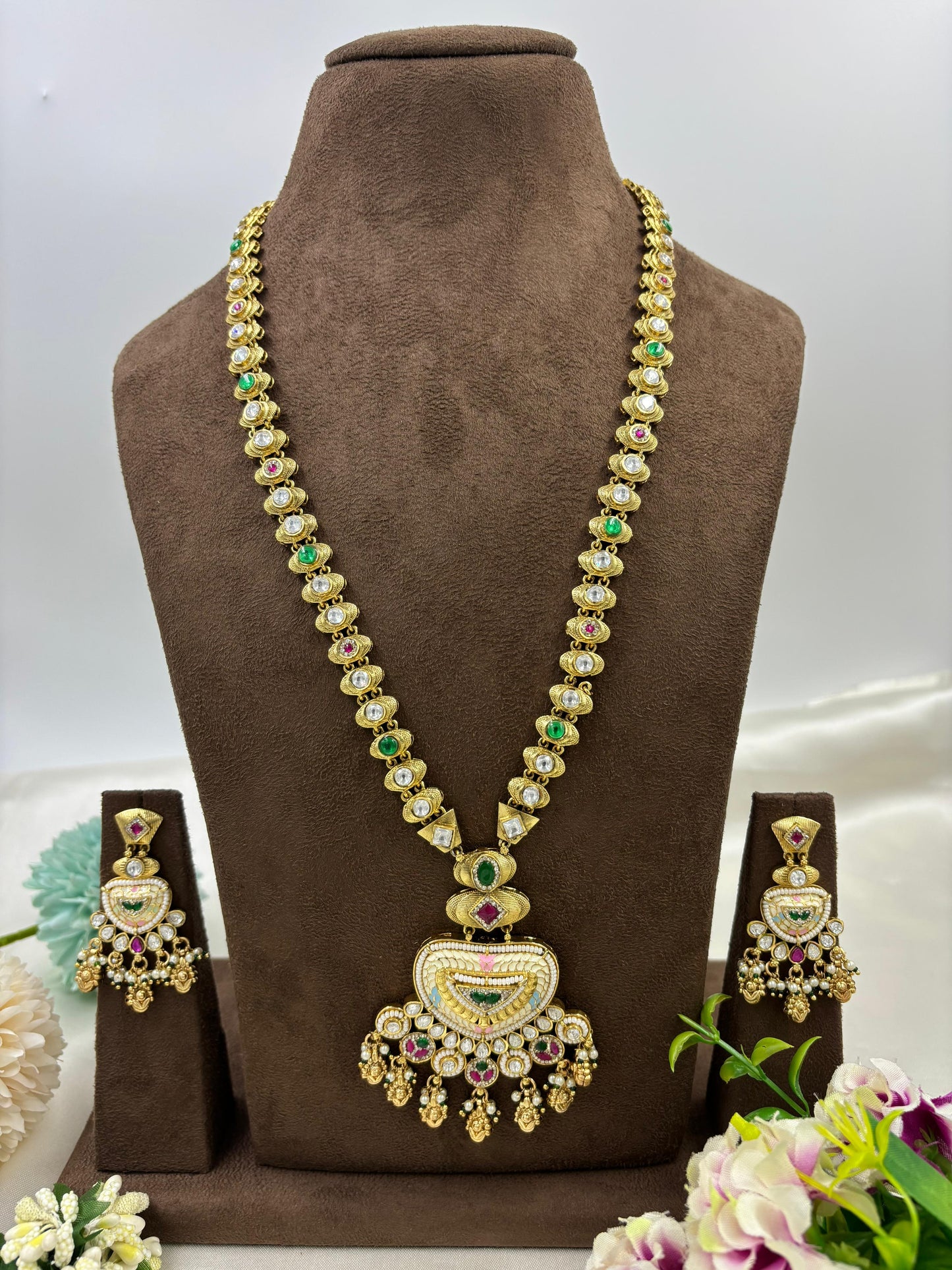 Koivi Premium Antique Gold Necklace Set