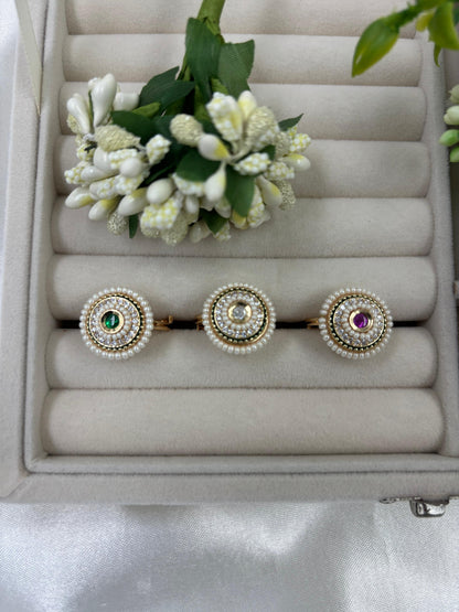 Nivik Premium Moissanite Kundan Fingering