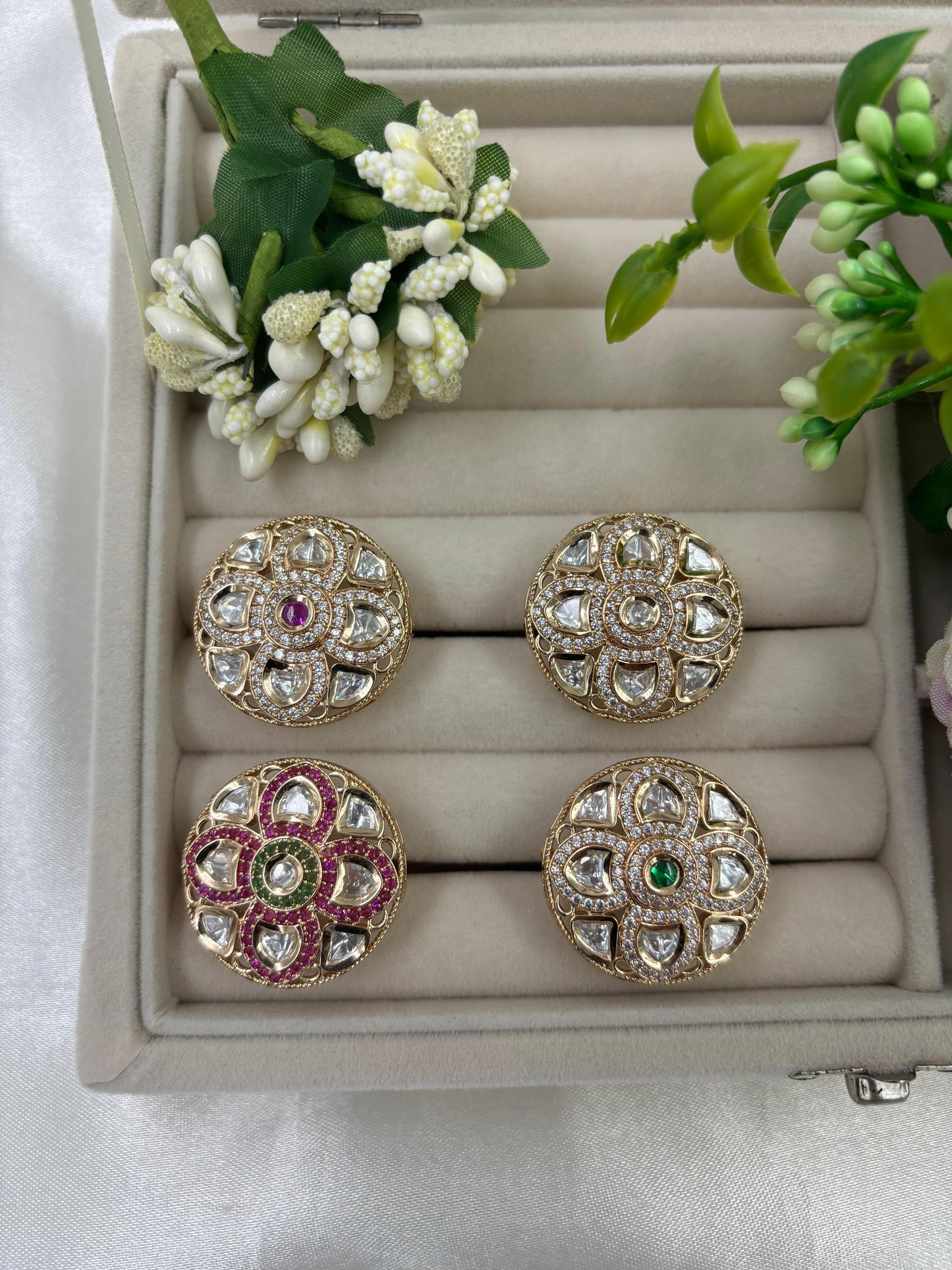 Niv Premium Moissanite Kundan Fingering