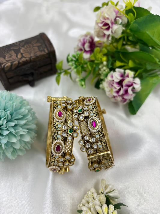 Riddhi Premium Heritage Bangles