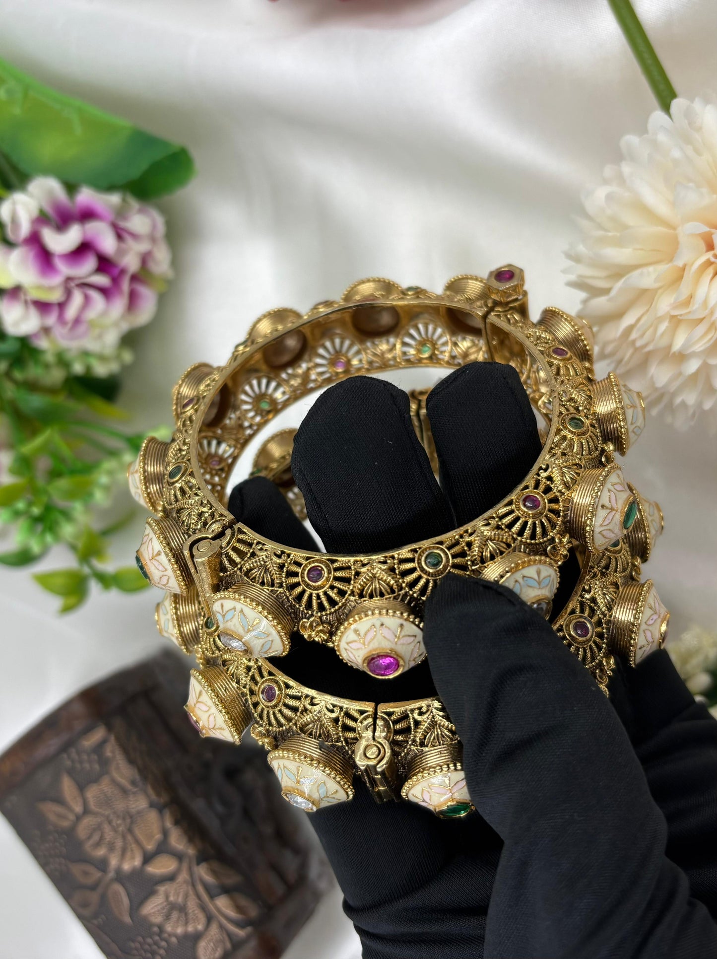 Shreya Premium Heritage Bangles