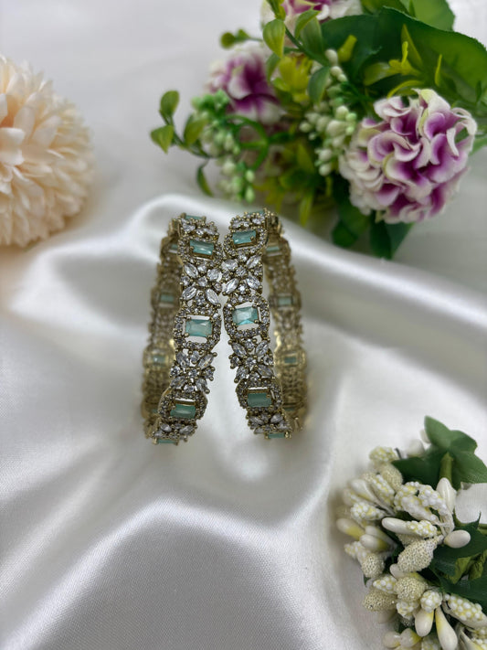 Kira Premium Victorian Bangles