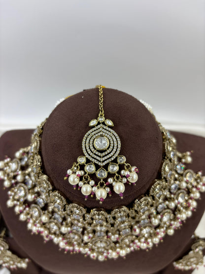 Rivia Premium Moissanite Kundan Semi Bridal Set
