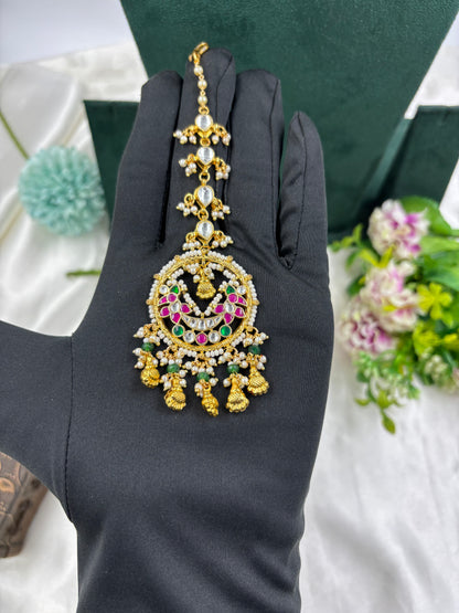 Keerthi Premium Pachi Kundan Tika