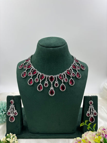 Ovi Multi Teardrop Necklace Set