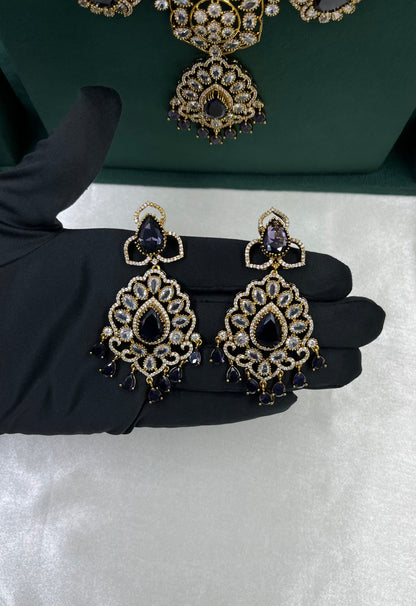 Razia Premium Victorian Long Necklace