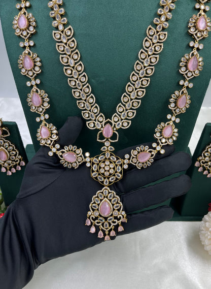 Razia Premium Victorian Long Necklace