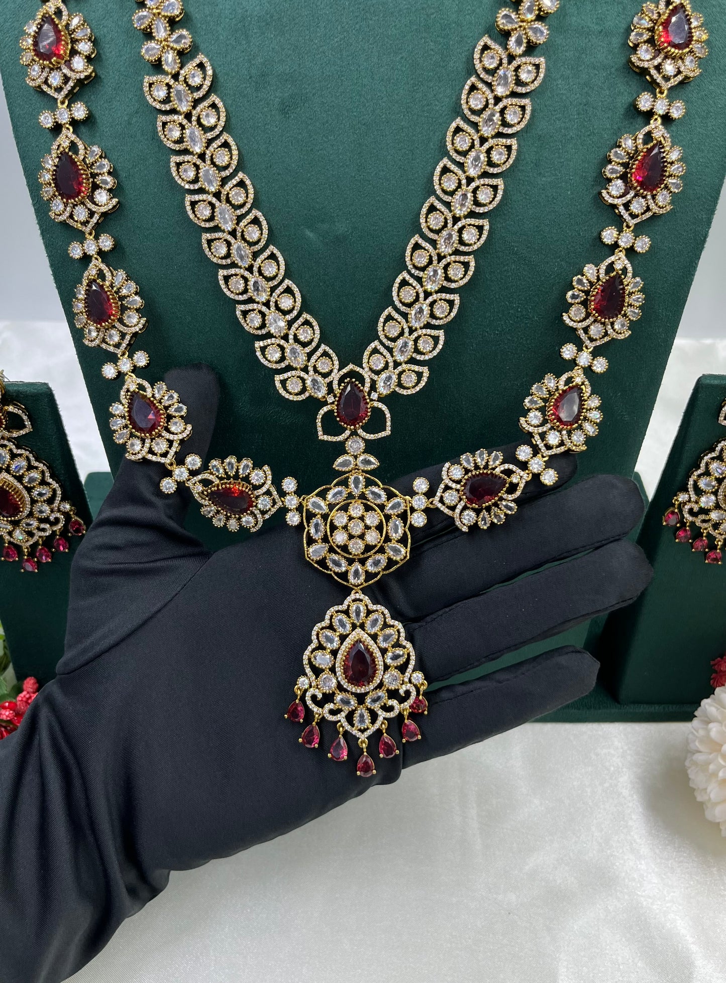 Razia Premium Victorian Long Necklace