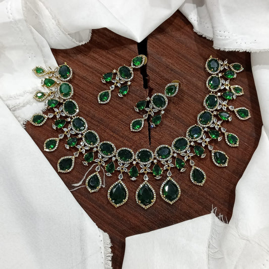 Viba Drop Victorian Necklace set