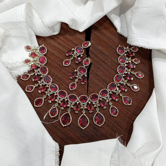 Viba Drop Victorian Necklace set