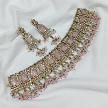 Nivisha Victorian Choker Necklace Set