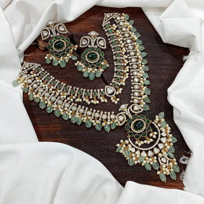 Niharika Pearl Victorian Necklace Set