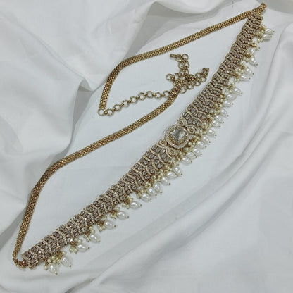 Dahna Victorian Kamarpatta