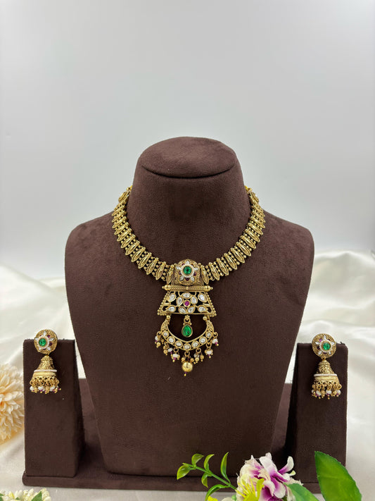Ravin Antique Gold Necklace Set