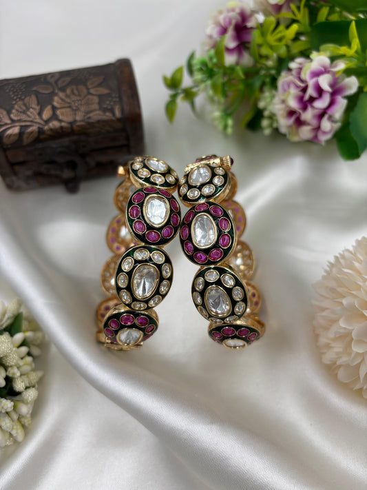 Iravi Premium Moissanite Kundan Bangles